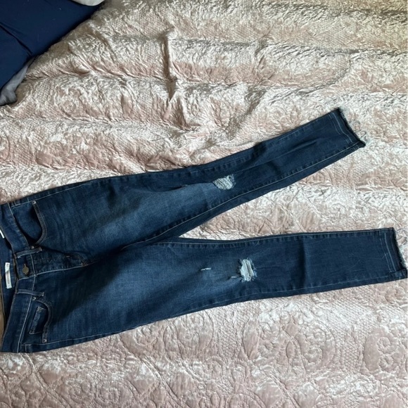 SOLD - Picture 6 of 7